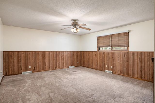 1206 Willow Street, La Crescent, MN 55947