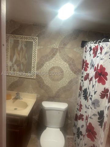 115 NW 193rd St 2, Miami Gardens, FL 33169