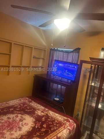 115 NW 193rd St 2, Miami Gardens, FL 33169