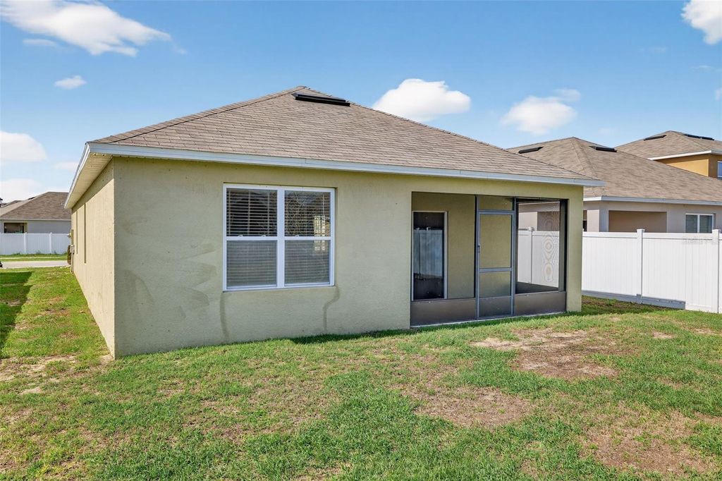Image 2 of property listing at 349 HONEY BELL ROAD, Winter Haven, FL 33880