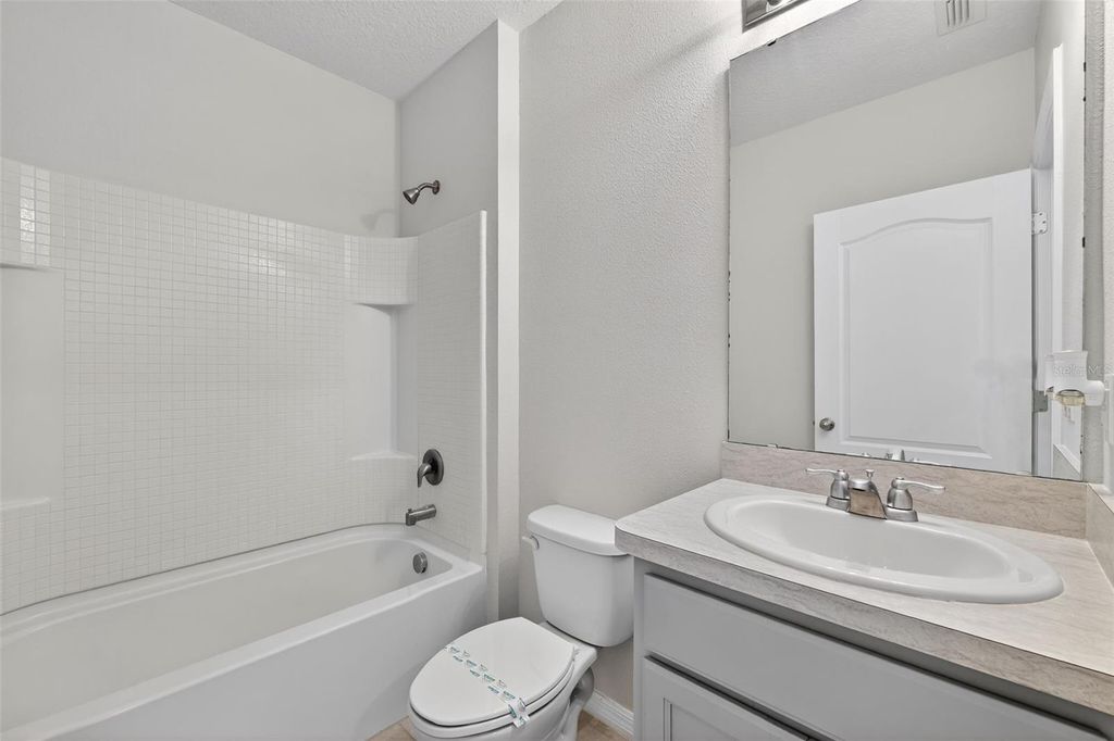 Image 23 of property listing at 349 HONEY BELL ROAD, Winter Haven, FL 33880