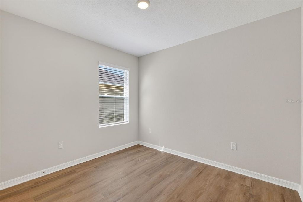 Image 6 of property listing at 349 HONEY BELL ROAD, Winter Haven, FL 33880