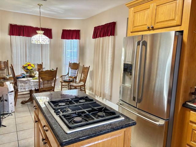 1425 Grace Ave, Vinton, LA 70668