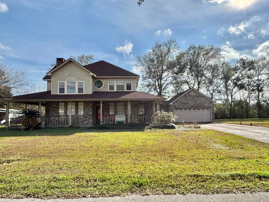 1425 Grace Ave, Vinton, LA 70668