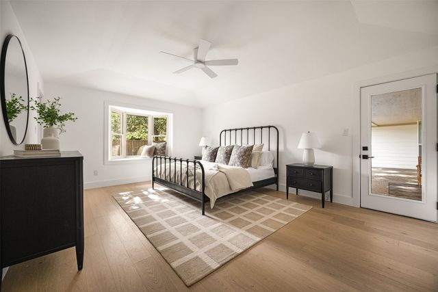 10656 Cox Lane, Dallas, TX 75229
