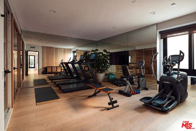 455 Castle Place, Beverly Hills, CA 90210
