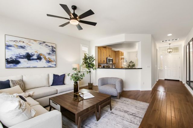 2218 Shady Creek Rd, Folsom, CA 95630