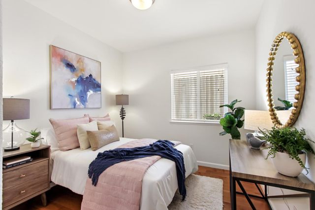 2218 Shady Creek Rd, Folsom, CA 95630