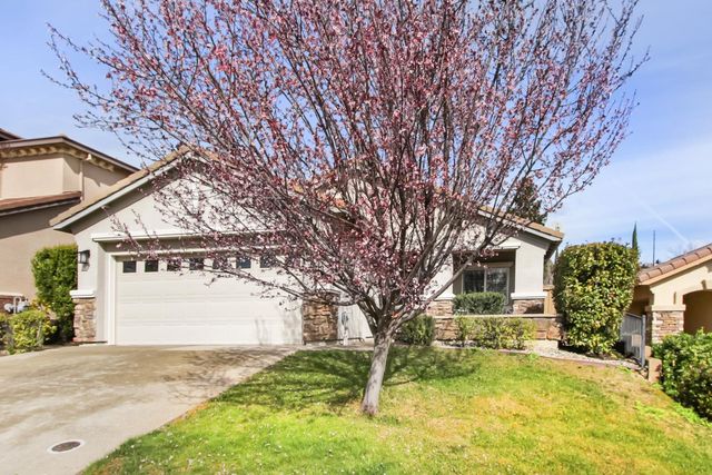 2218 Shady Creek Rd, Folsom, CA 95630