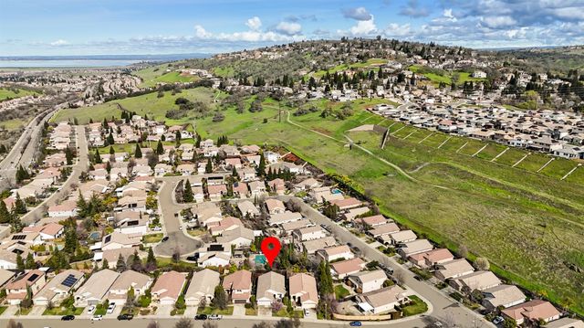 2218 Shady Creek Rd, Folsom, CA 95630