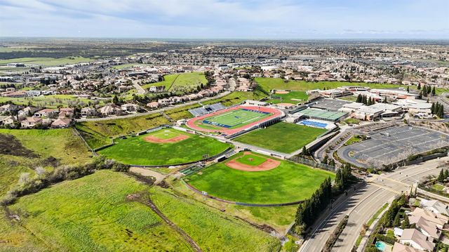 2218 Shady Creek Rd, Folsom, CA 95630