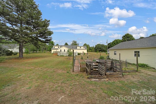 530 Calabash Road, Clover, SC 29710