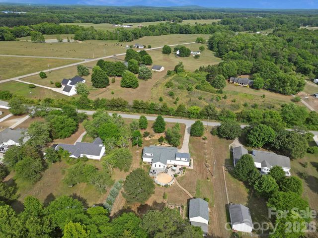 530 Calabash Road, Clover, SC 29710