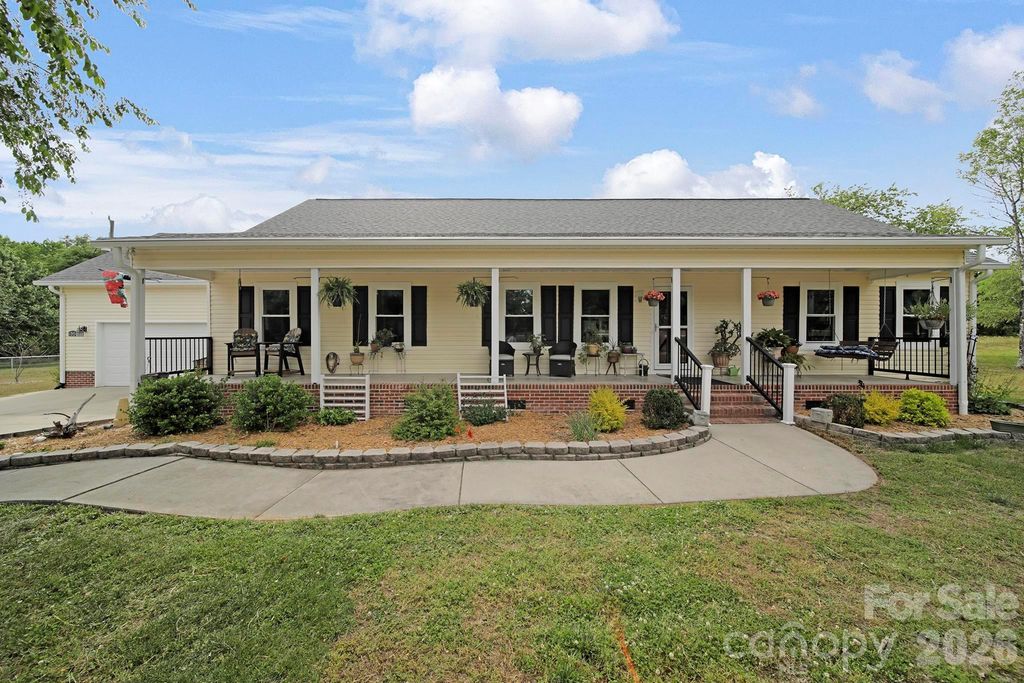 530 Calabash Road, Clover, SC 29710