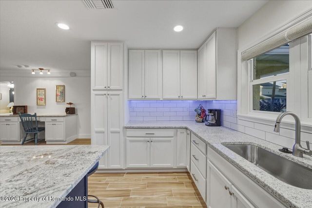 3288 Minnow Creek Drive, Hernando Beach, FL 34607