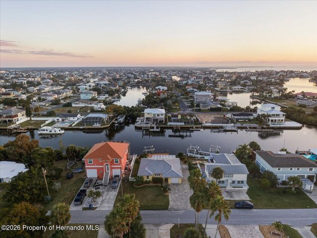 3288 Minnow Creek Drive, Hernando Beach, FL 34607