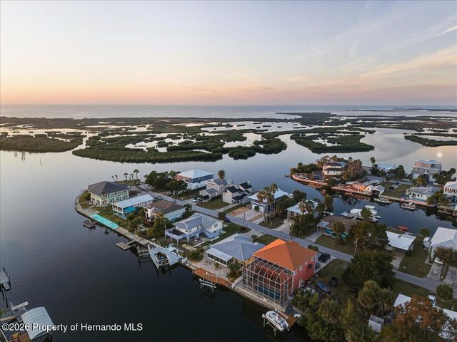 3288 Minnow Creek Drive, Hernando Beach, FL 34607