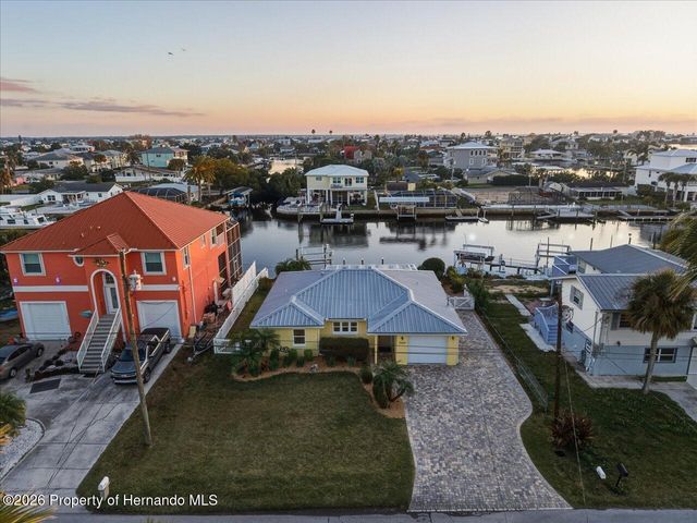 3288 Minnow Creek Drive, Hernando Beach, FL 34607
