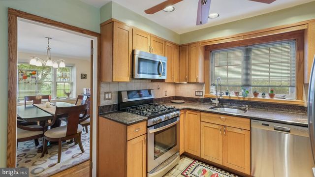 646 GREEN BRIAR RD, Elkins Park, PA 19027