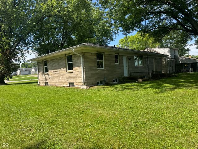 2324 E Thompson, Indianapolis, IN 46227