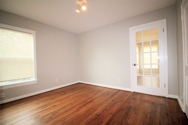 10415 Losa Drive, Dallas, TX 75218