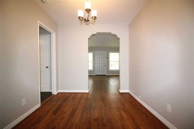 10415 Losa Drive, Dallas, TX 75218