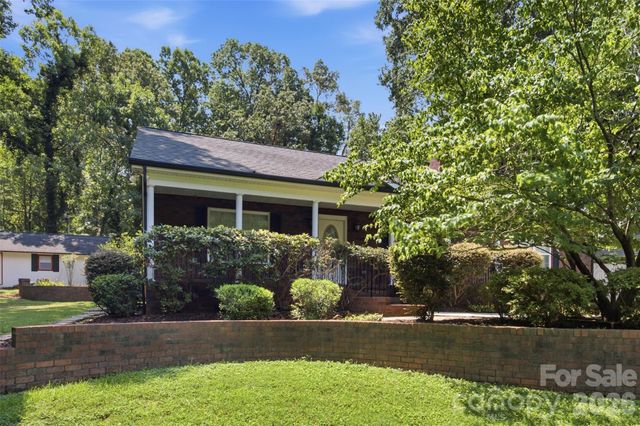 125 Shady Bluff Drive, Gastonia, NC 28052