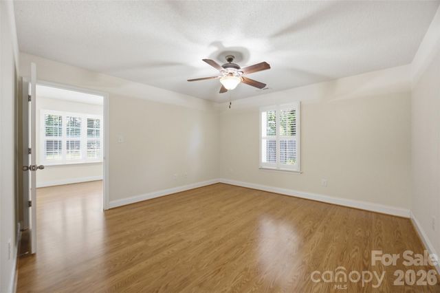 125 Shady Bluff Drive, Gastonia, NC 28052