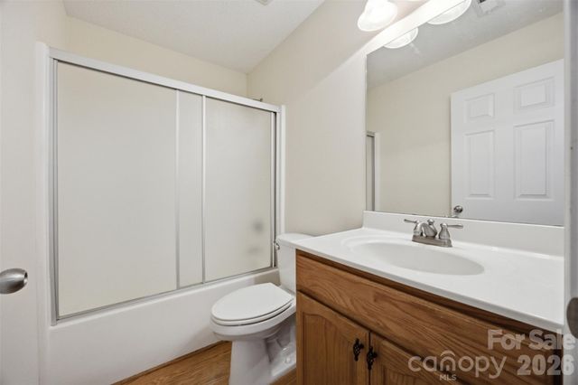 125 Shady Bluff Drive, Gastonia, NC 28052
