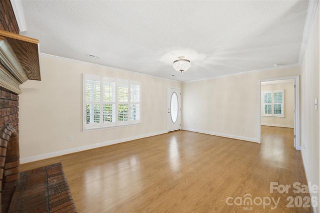125 Shady Bluff Drive, Gastonia, NC 28052