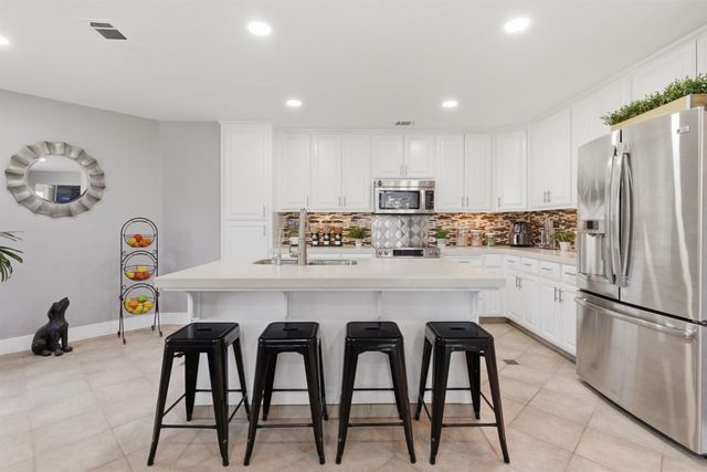 1009 Copper Lake Ct, Modesto, CA 95355