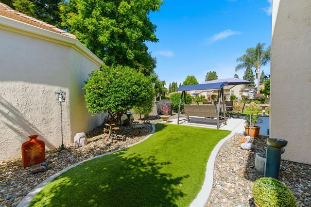 1009 Copper Lake Ct, Modesto, CA 95355