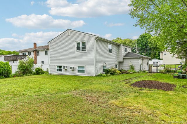 319 Rockaway Street, Islip Terrace, NY 11752