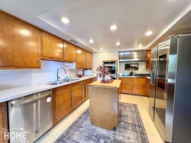 1111 W King Street, Owosso, MI 48867