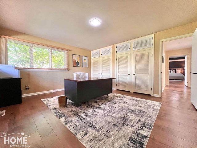 1111 W King Street, Owosso, MI 48867