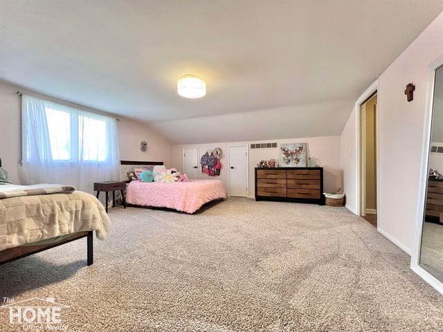 1111 W King Street, Owosso, MI 48867