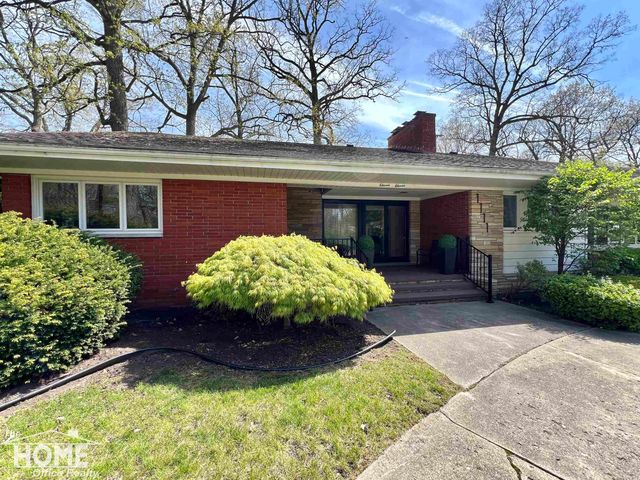 1111 W King Street, Owosso, MI 48867