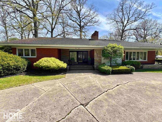 1111 W King Street, Owosso, MI 48867