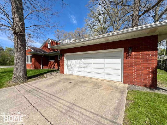 1111 W King Street, Owosso, MI 48867