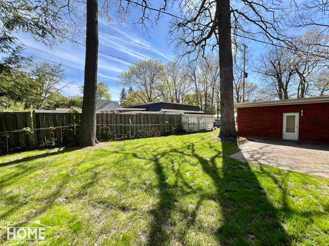 1111 W King Street, Owosso, MI 48867
