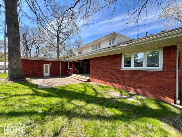 1111 W King Street, Owosso, MI 48867