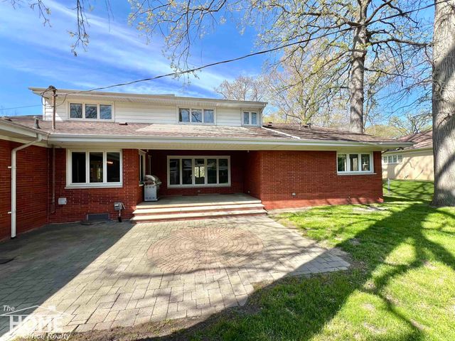 1111 W King Street, Owosso, MI 48867
