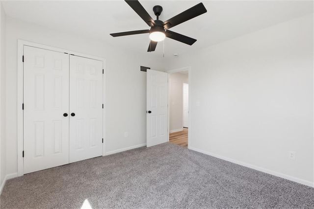 13900 W 69th Terrace, Shawnee, KS 66216
