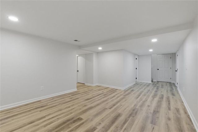 13900 W 69th Terrace, Shawnee, KS 66216