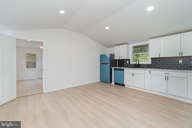 111 KINGS HWY, Marysville, PA 17053