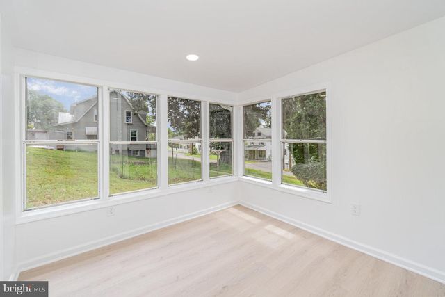 111 KINGS HWY, Marysville, PA 17053