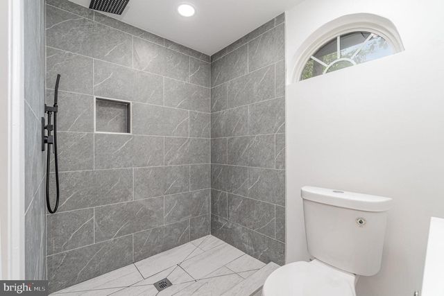 111 KINGS HWY, Marysville, PA 17053