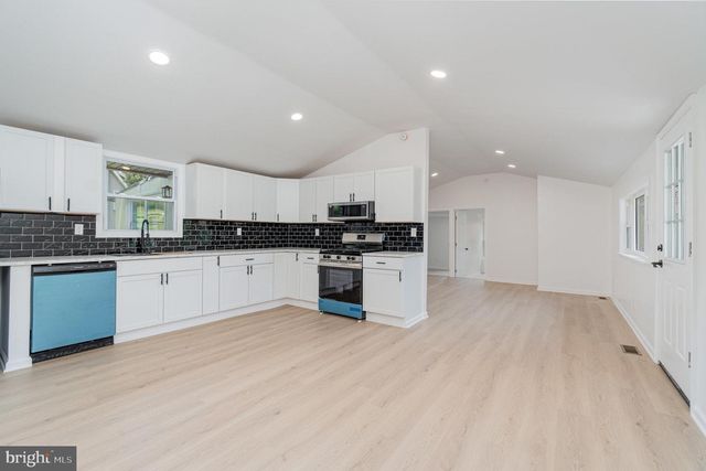 111 KINGS HWY, Marysville, PA 17053