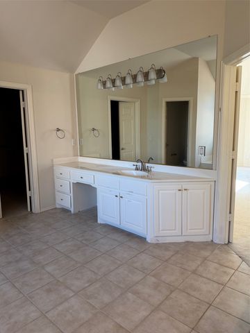 986 Village Parkway, Coppell, TX 75019