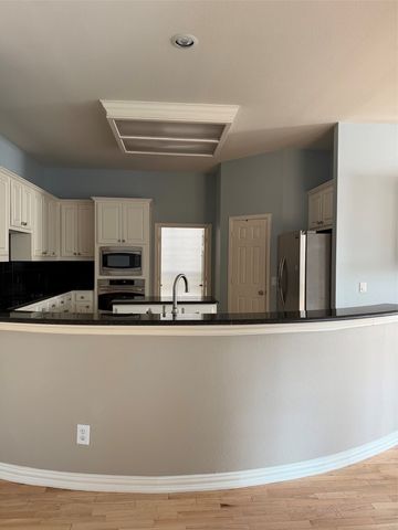 986 Village Parkway, Coppell, TX 75019